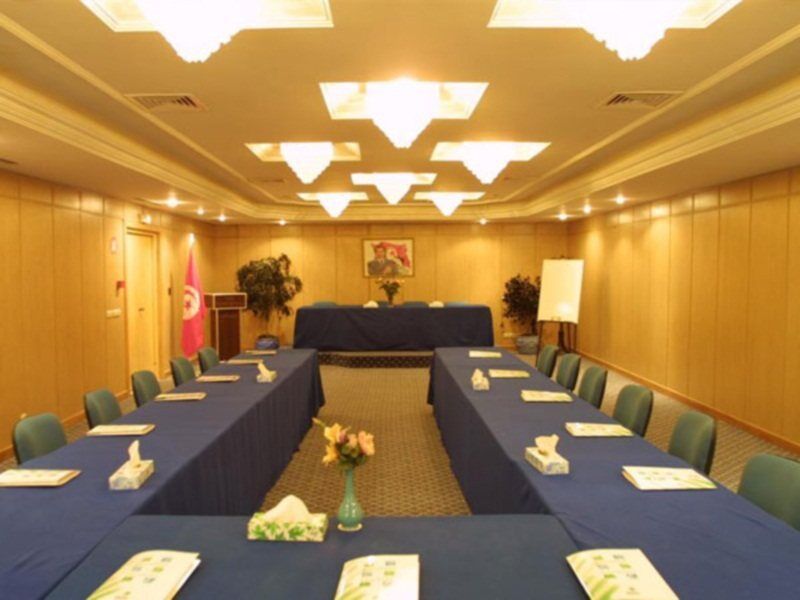 Hotel Ibn Khaldoun Tunes Exterior foto